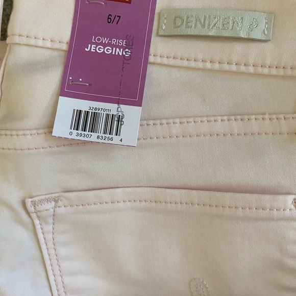 Gymshark Medium Brand new with tags except the PINK leggings are new without tag - Picture 3 of 14